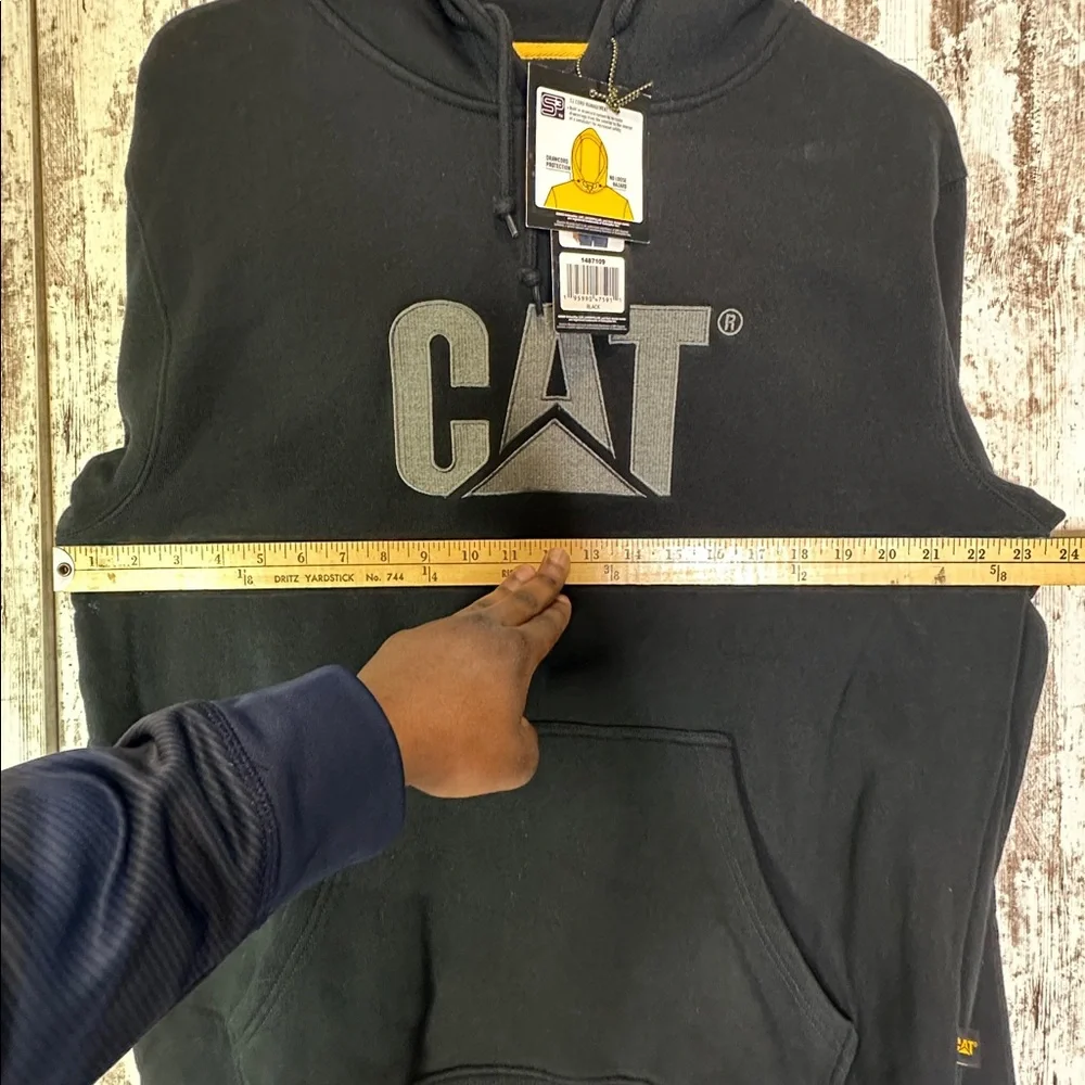CAT Caterpillar Embroidered Logo Pullover Hoodie Men’s Large Black NWT